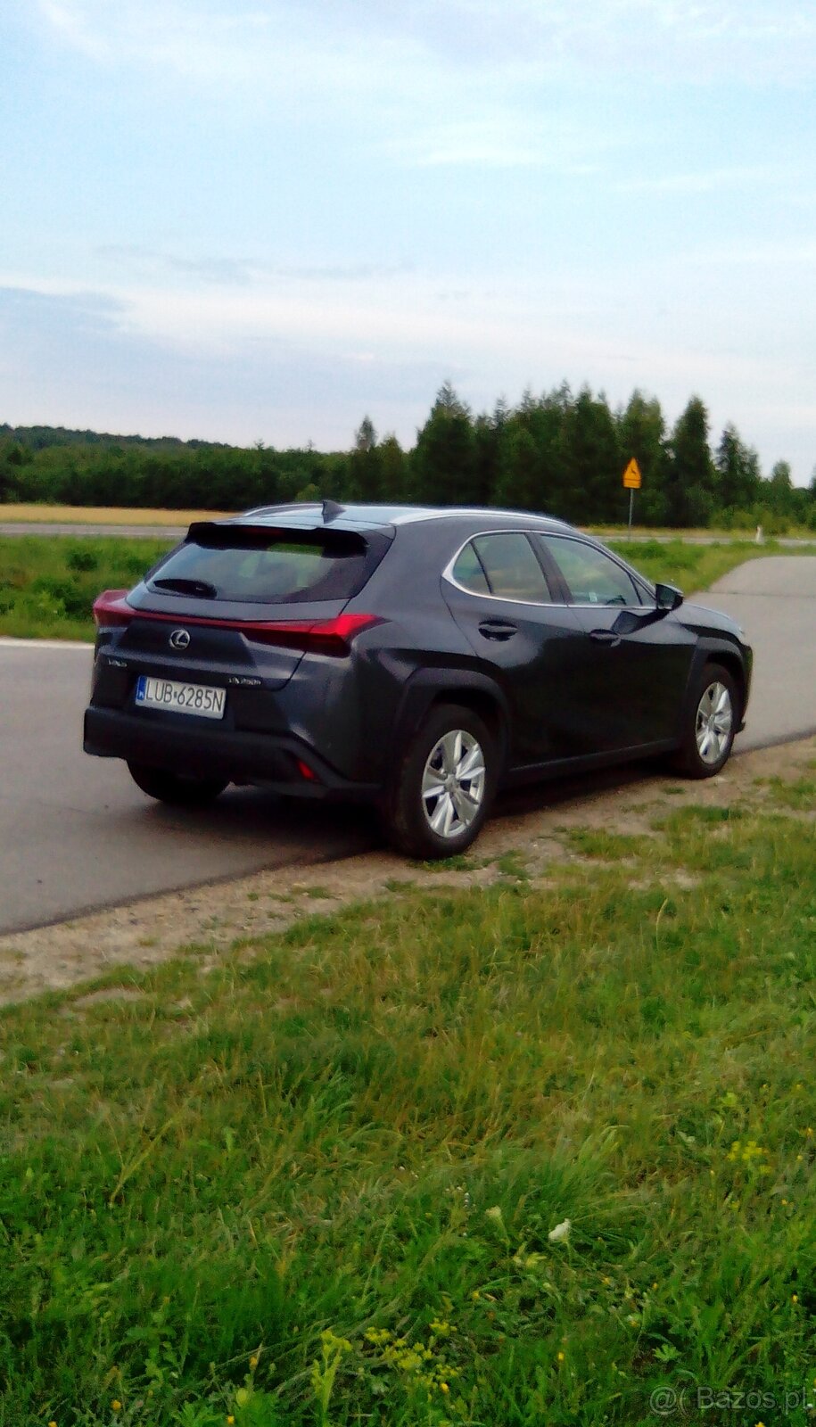 LEXUS UX 250h.2023r.2l.Hybryda.Przebieg16700km. - 3