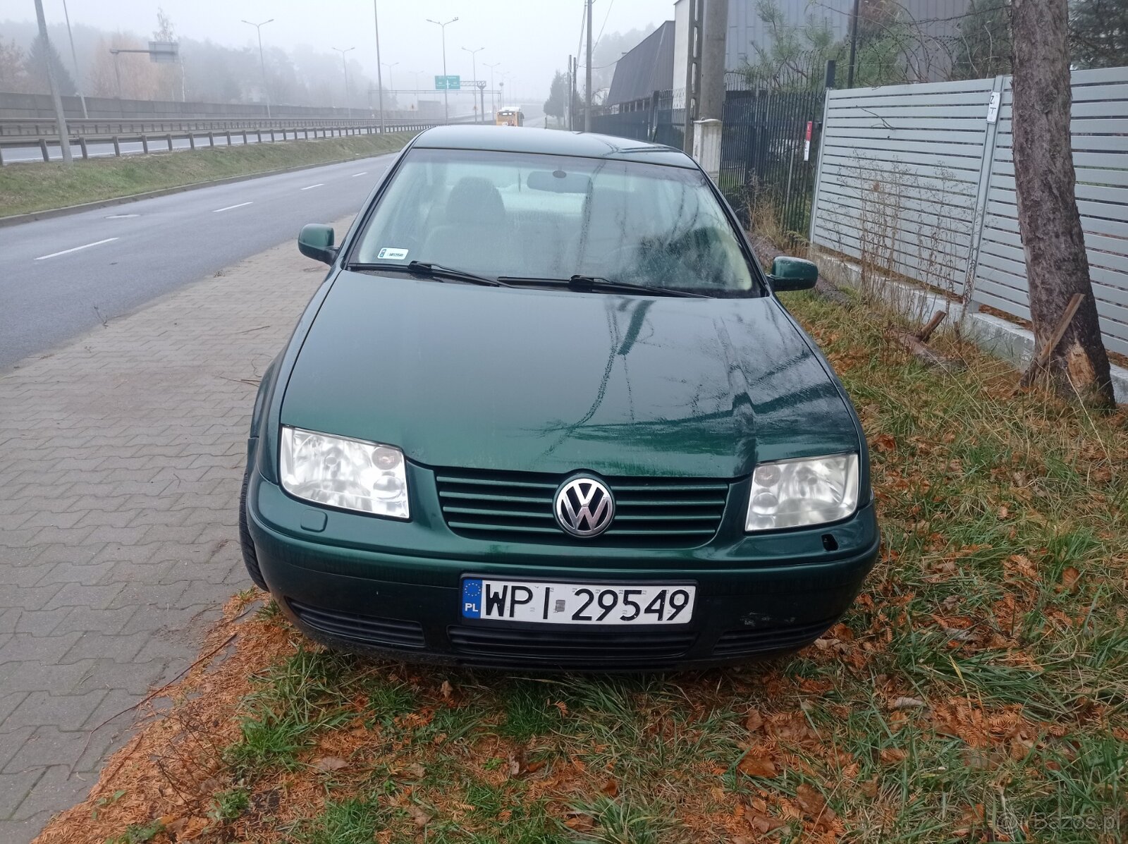Sprzedam VW Bora prod. 1999, 1.6 B , opony zima plus lato - 3