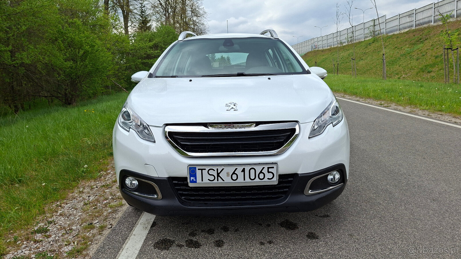 Peugeot 2008 1,2B 2015r 40tyś km zarejestrowany - 3