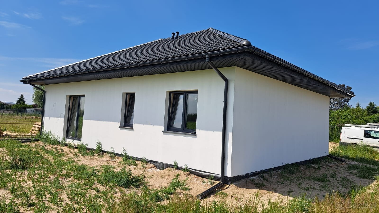 Dom parterowy o pow. 95.91m2, działka 459m2,Piotrów - 3