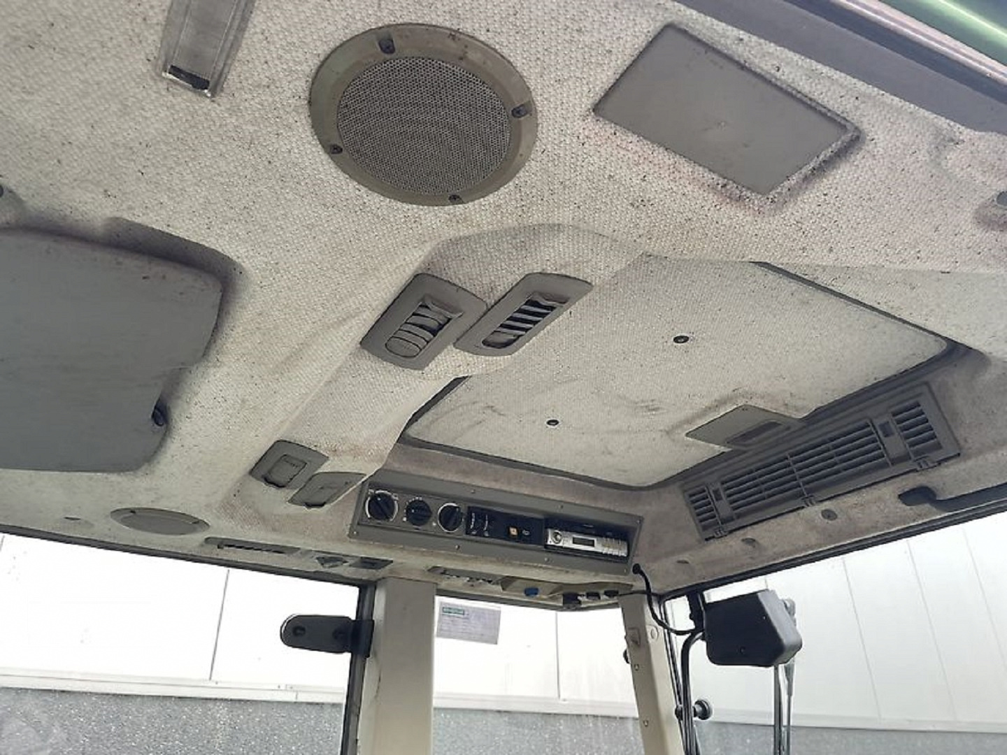 ciągnik,4WD- Fendt 411 Vario - 3