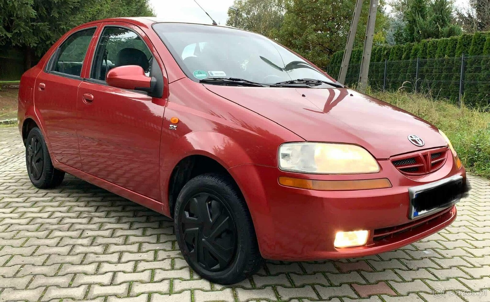 Sprzedam bardzo ładnego Daewoo kalos 2004 rok bardzo ładny - 3