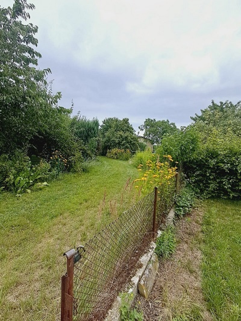Działka rekreacyjna ROD o pow. 336m2 z domkiem , Kalisz - 3
