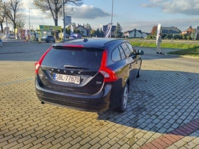 VOLVO V60 2017R 2,0DIESEL - 3