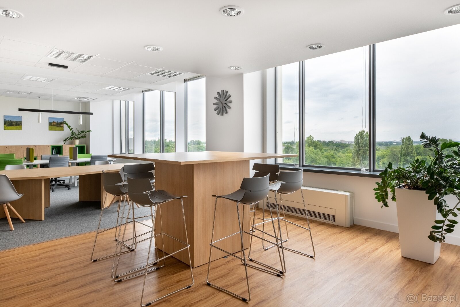 Odkryj wiele sposobów pracy na swój sposób w Regus North - 3