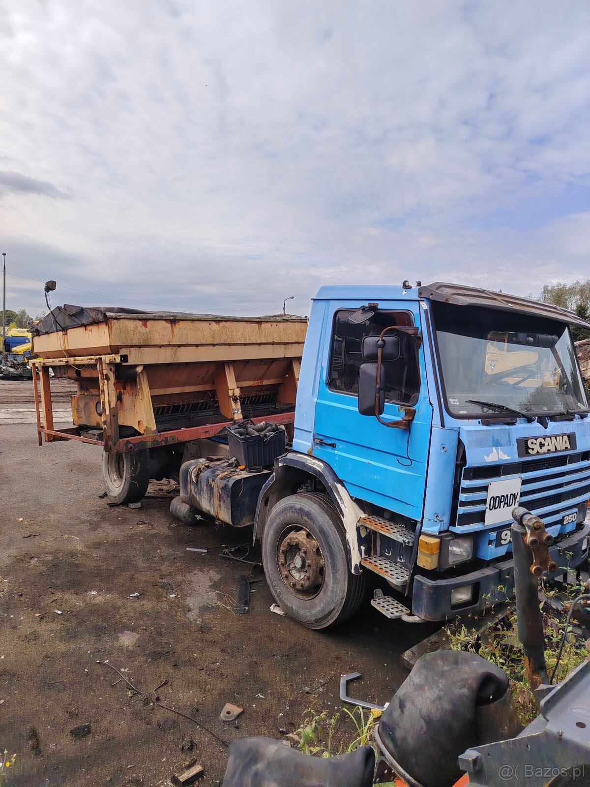 Scania 93 kabina - 3