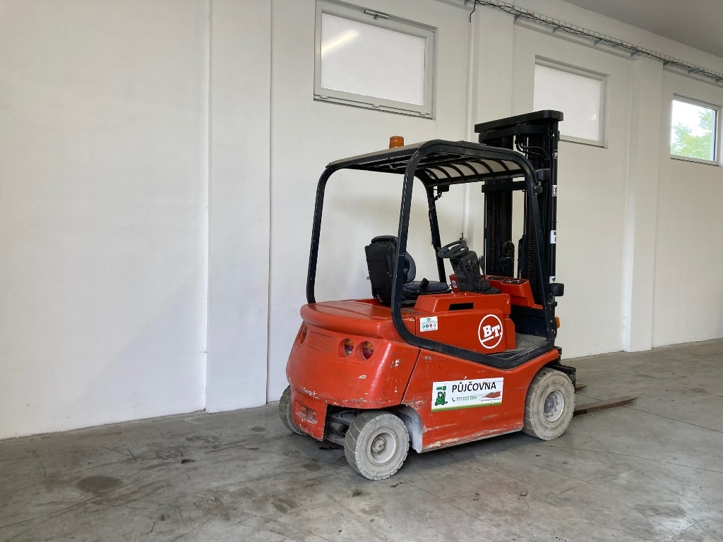 Sprzedaję używany wózek widłowy BT C4E 250 V (01000) - 3