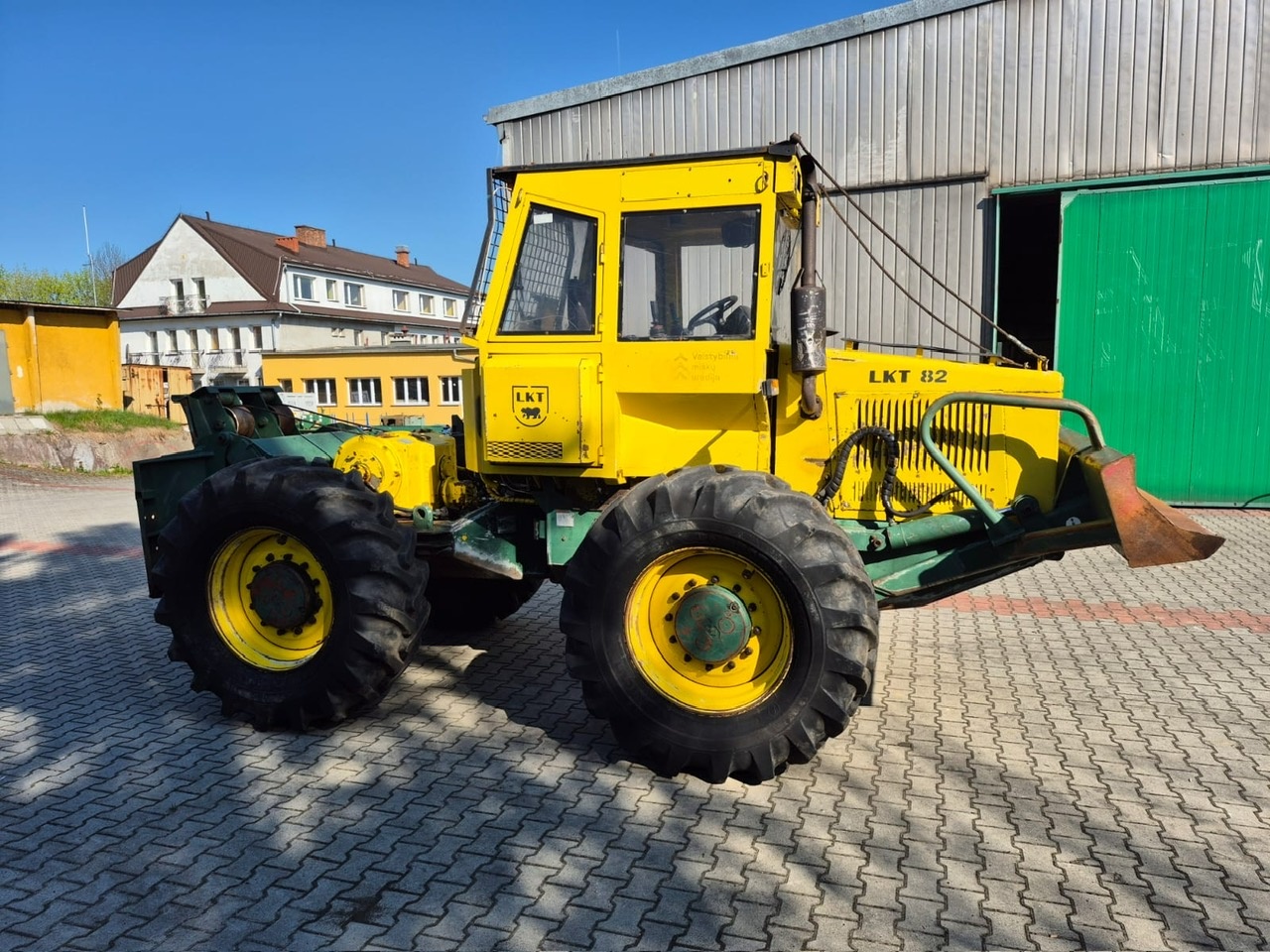 LKT 82 Skider - 3