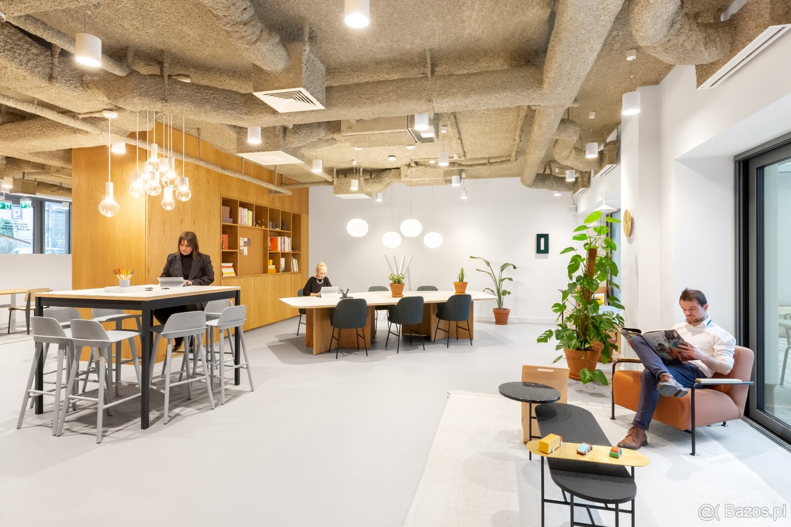 Odkryj wiele sposobów pracy na swój sposób w Spaces Fabryka - 3