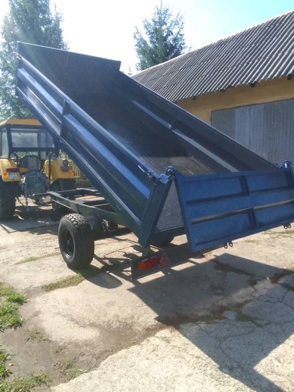 Przyczepa rolnicza 4t - 3