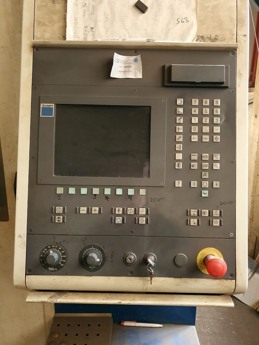 Trumpf Trumatic L3030 - Maszyna do cięcia Laser - 3