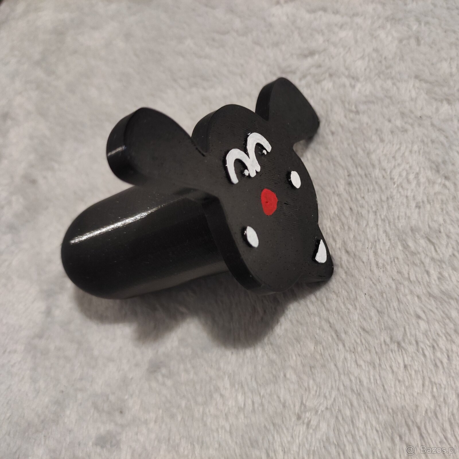 Wesoły stojak na papier toaletowy — druk 3D - 3