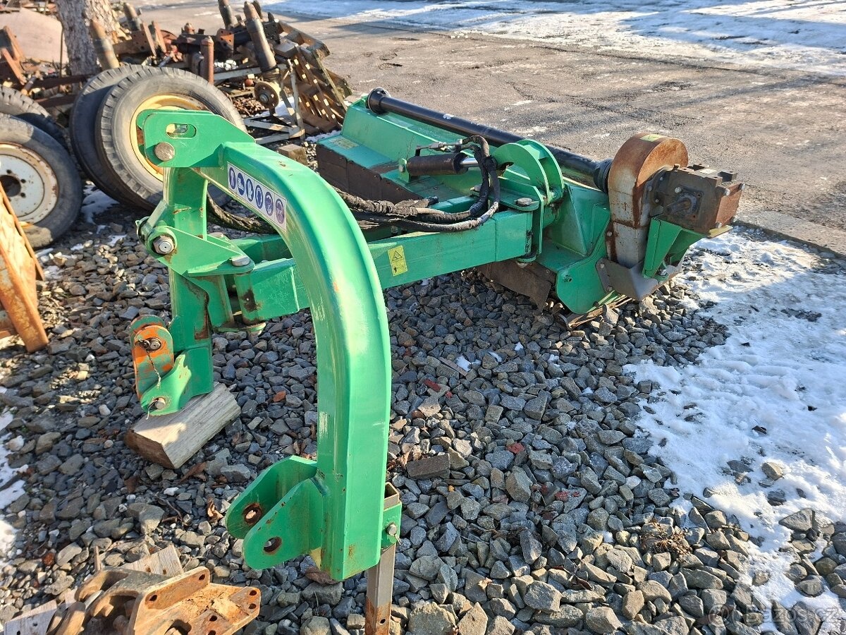 Rozdrabniacz do rowów i skarp WŁOCHY RMZ 220 - 3