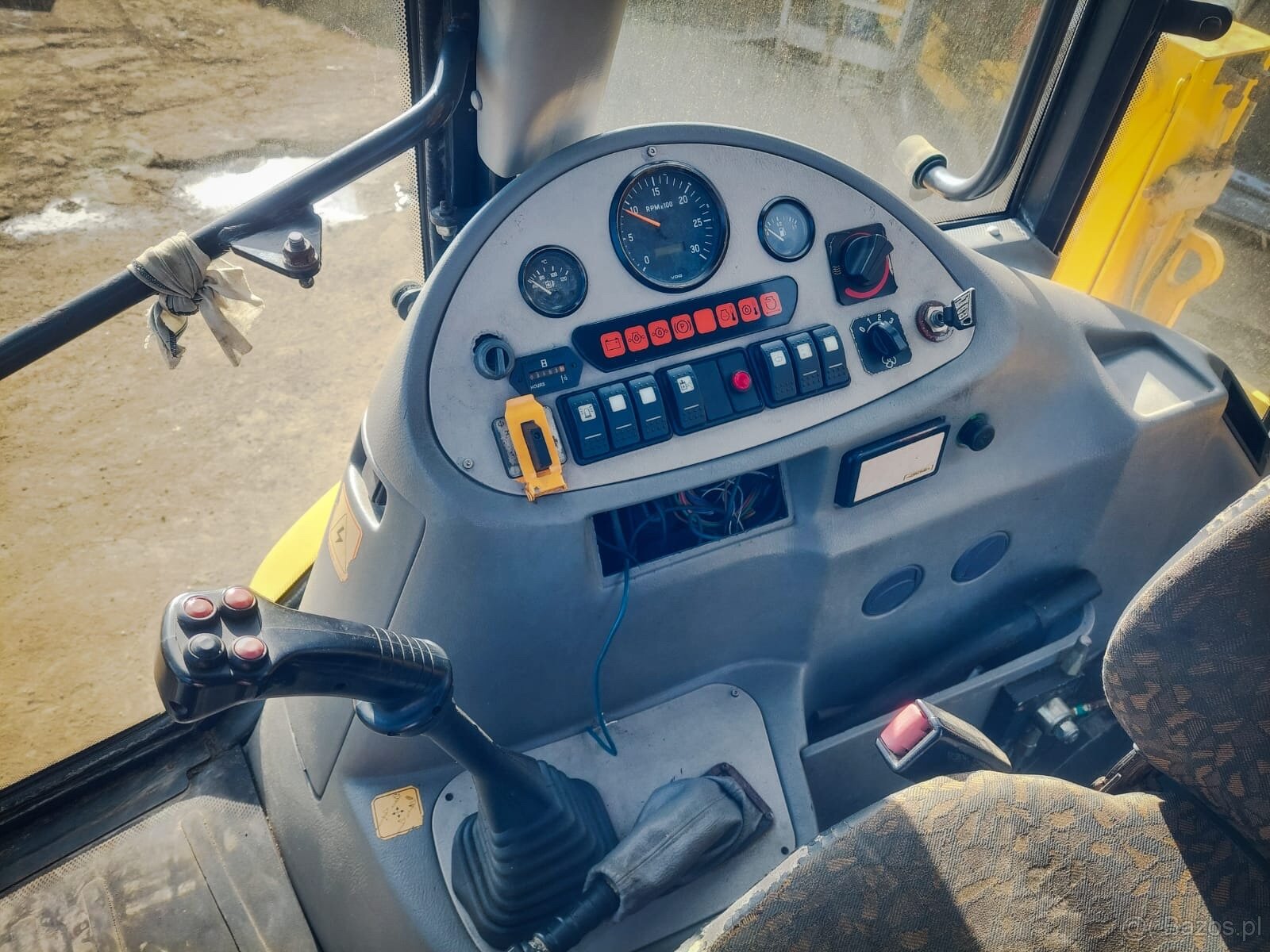 Koparko-ładowarka Hidromek 102 S - 3