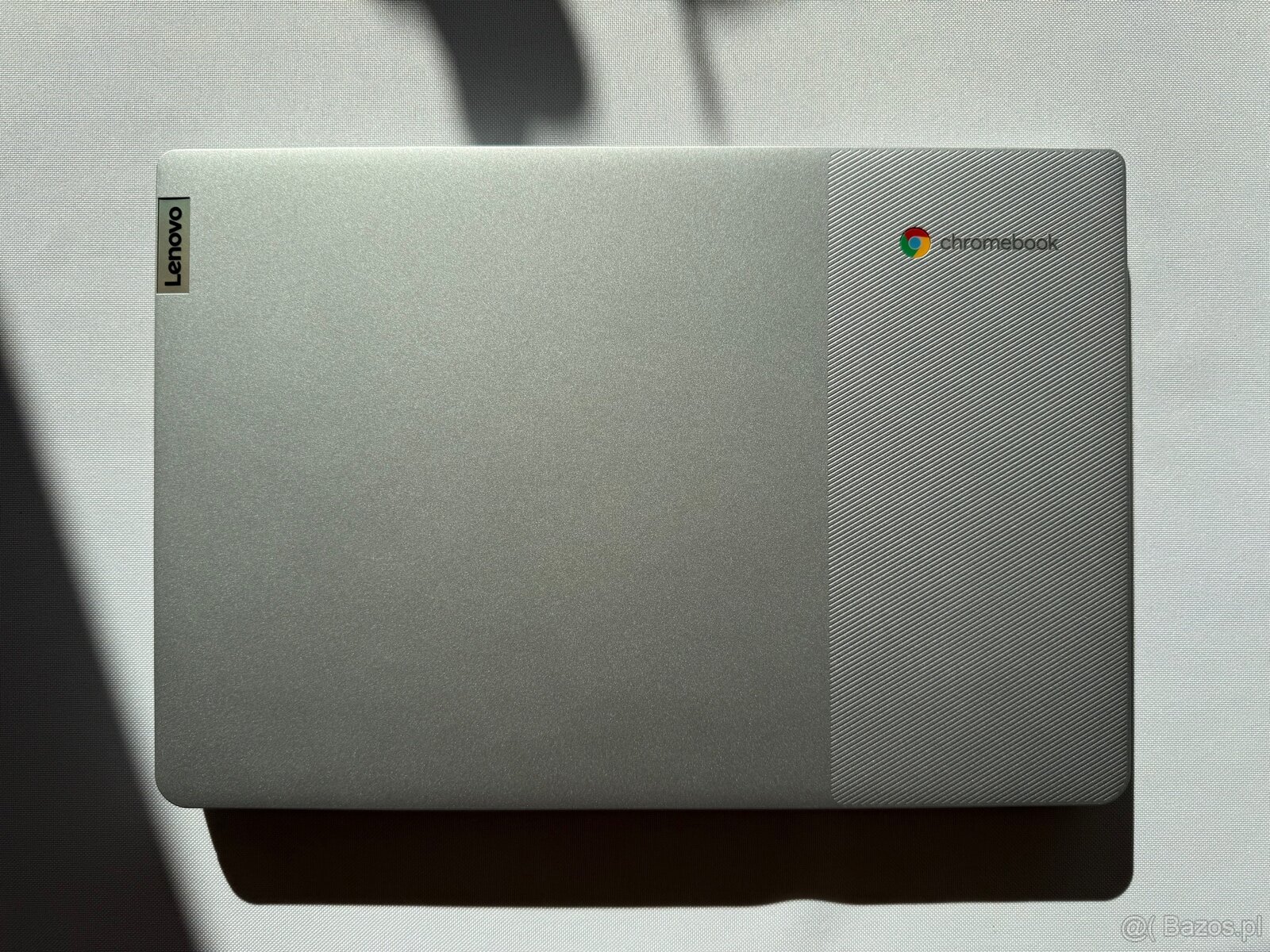 Chromebook LENOVO IP Slim 3 Chrome 14M868 - 3