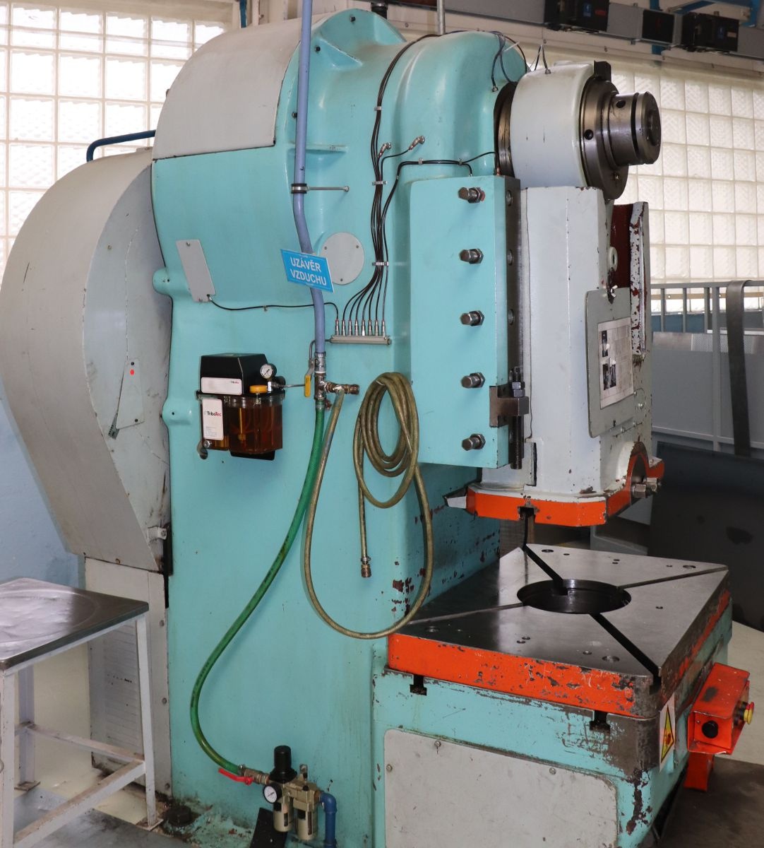 Prasa mimośrodowa LE 160 P - 3