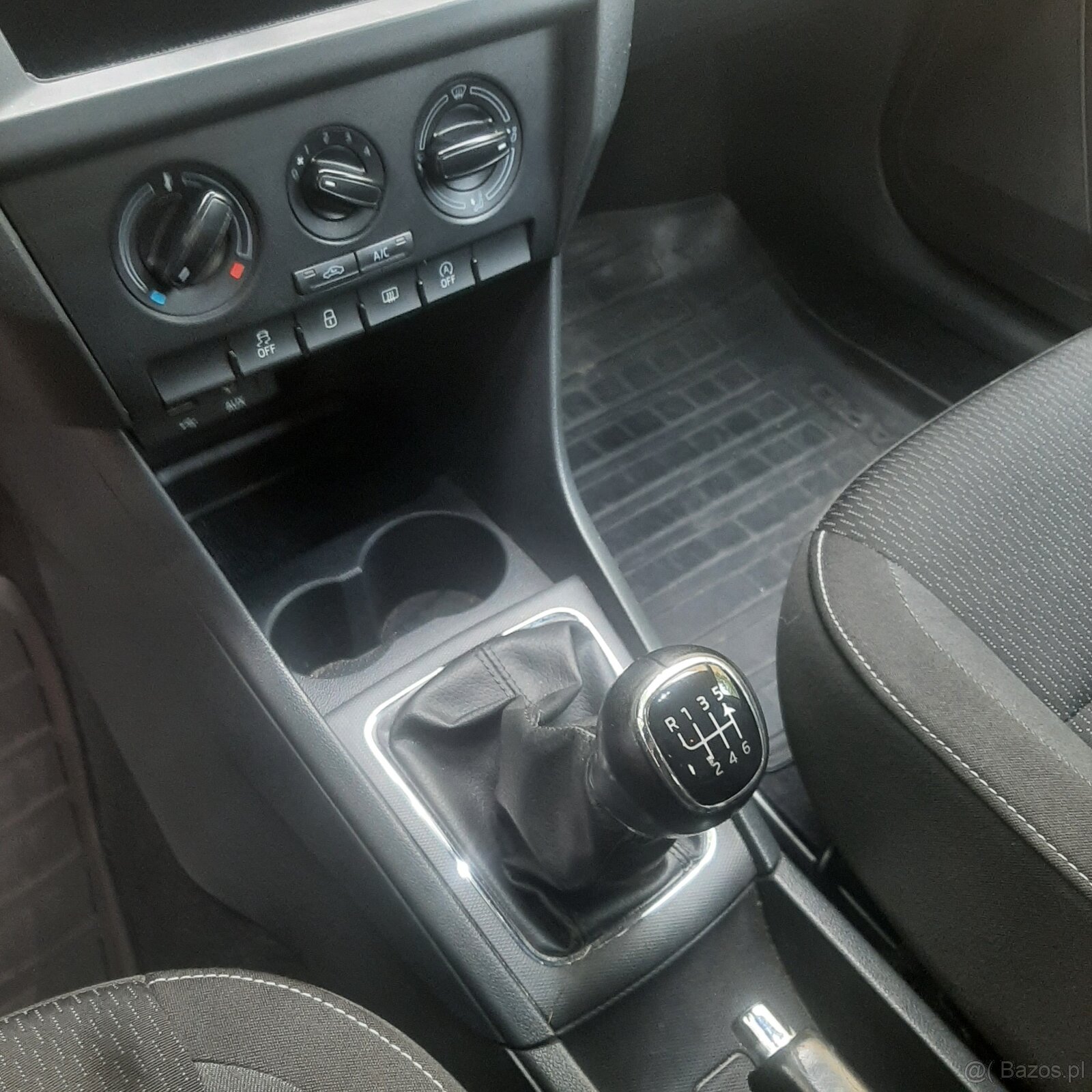Sprzedam skoda rapid 2016 - 3
