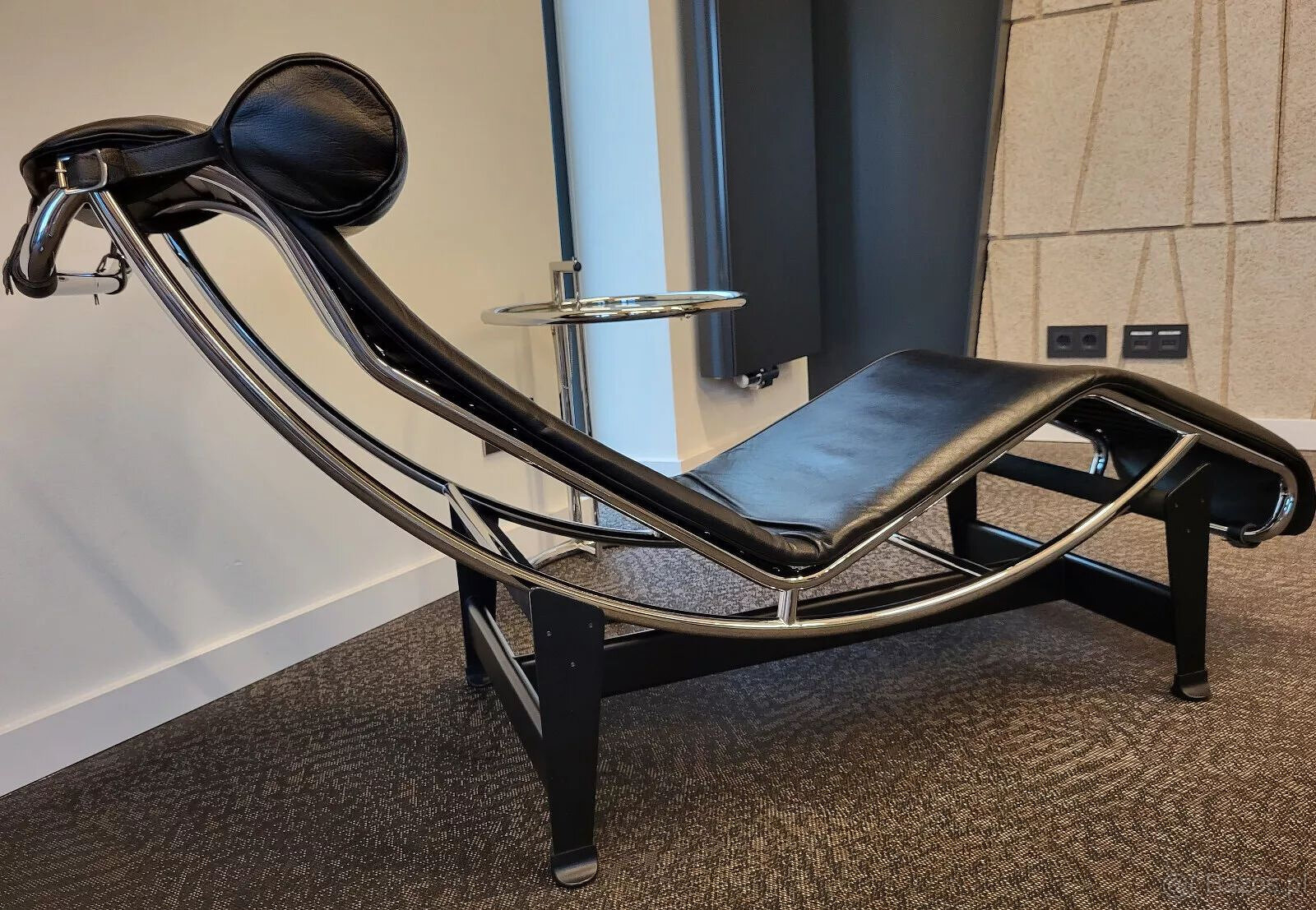 Le Corbusier, CASSINA, LC4, leżanka, skóra, czarna, bardzo d - 3