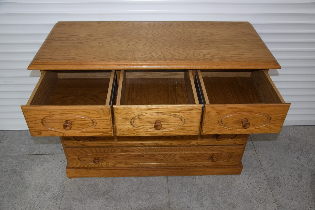 komoda dębowa z szufladami - jak nowa - 3