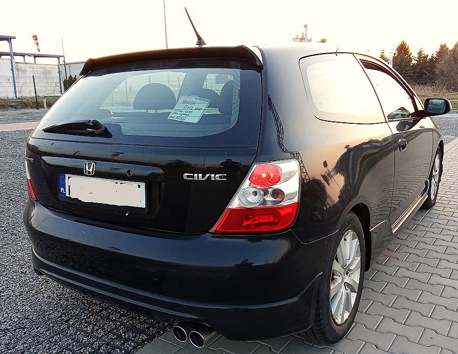 Honda Civic 2005 rok 1.4 benz - 3