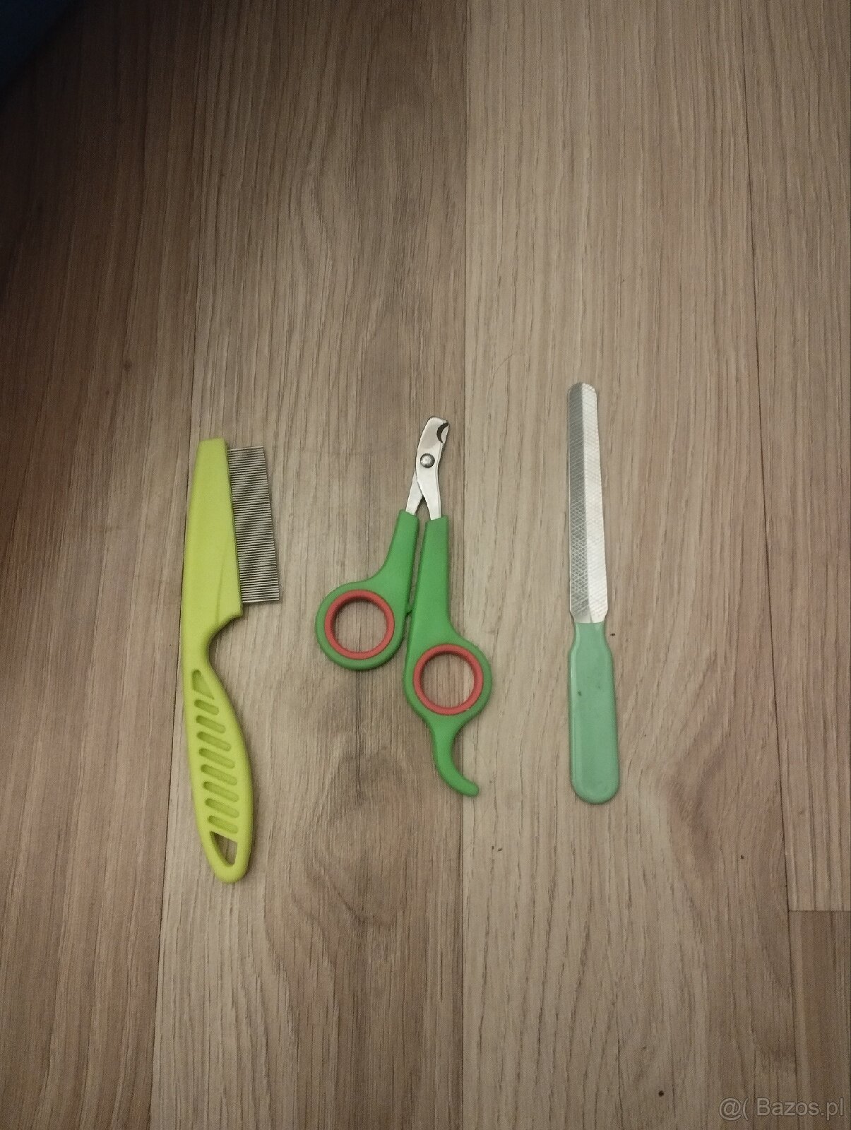 Klatka 70x40 z pasnikiem i przyborami do pielęgnacji - 3