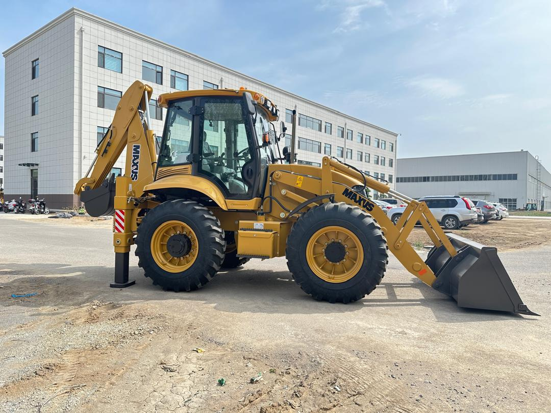 Refundacja 50% Nowy MAXUS 4CX 4x4 koparko ładowarka Bosch - 3