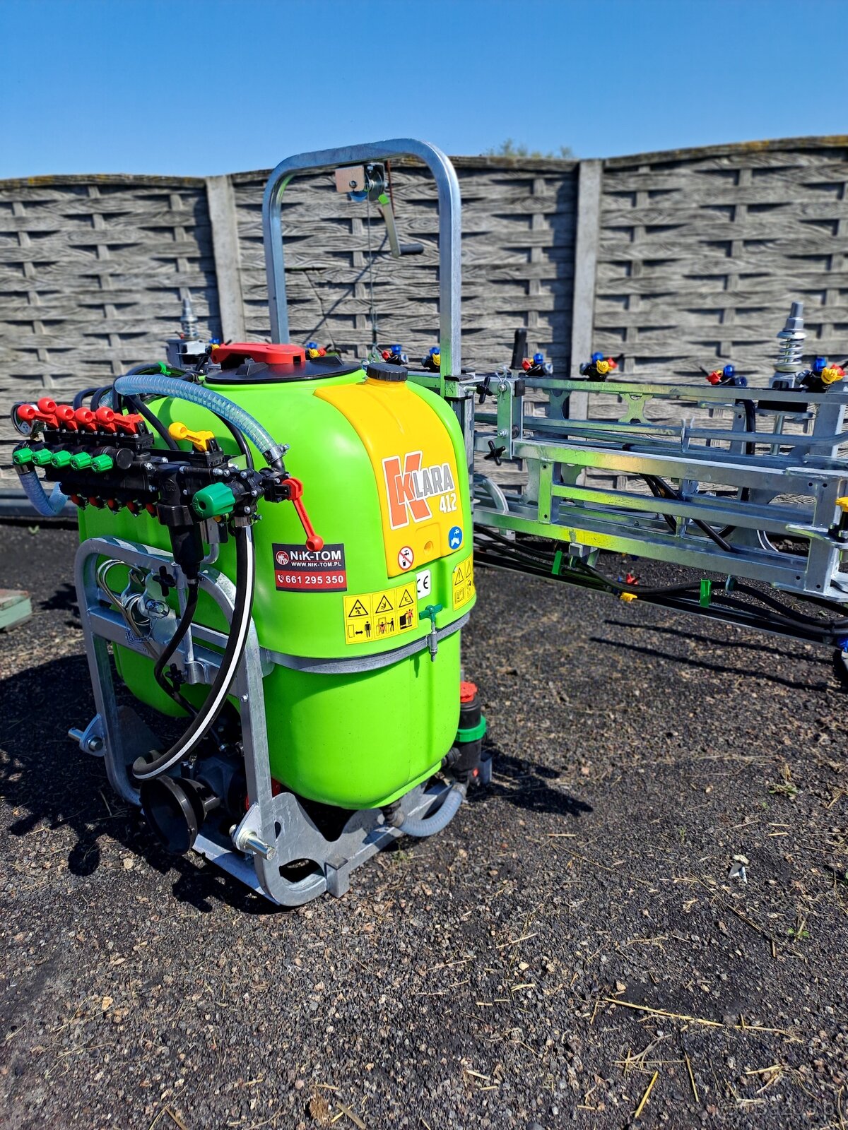 Opryskiwacz zawieszany - 3