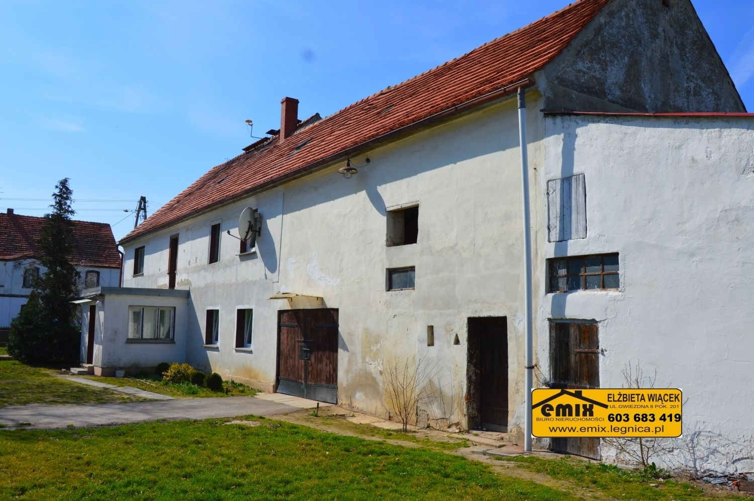 Dom w Niedaszowie k. Jawora, dwa garaże, działka 2692m2 - 3