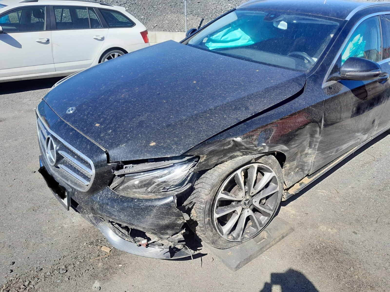 Mercedes Benz třídy E 400 combi - 3