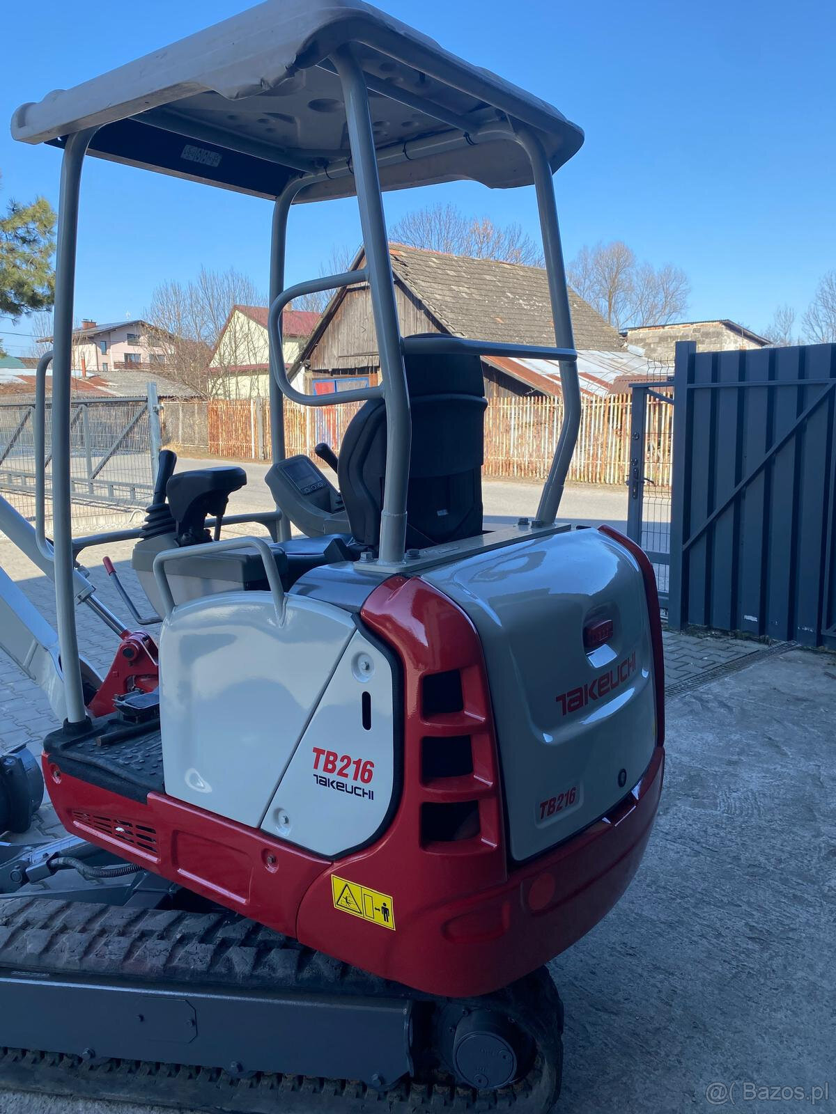 Takeuchi TB 216 otwarta kabina - jak nowa 2019 rok - 3