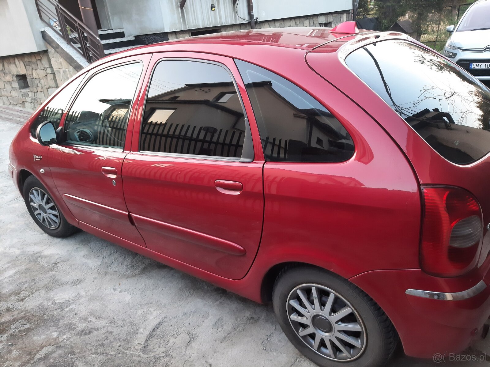 Xsara Picasso 1.6 HDI rok 2010 + 4 alufelgi z oponami letnim - 3