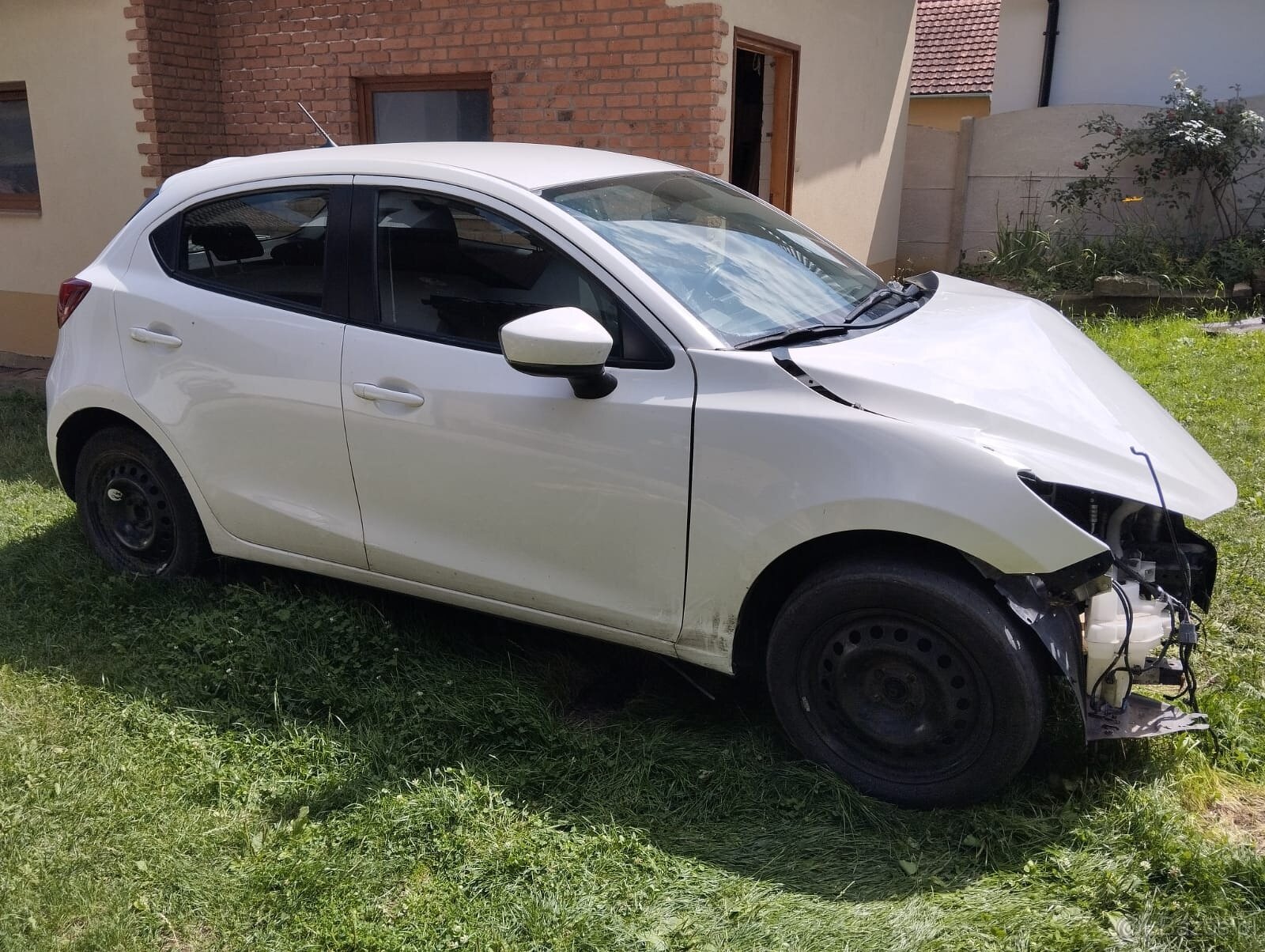 Mazda 2 na części - 3