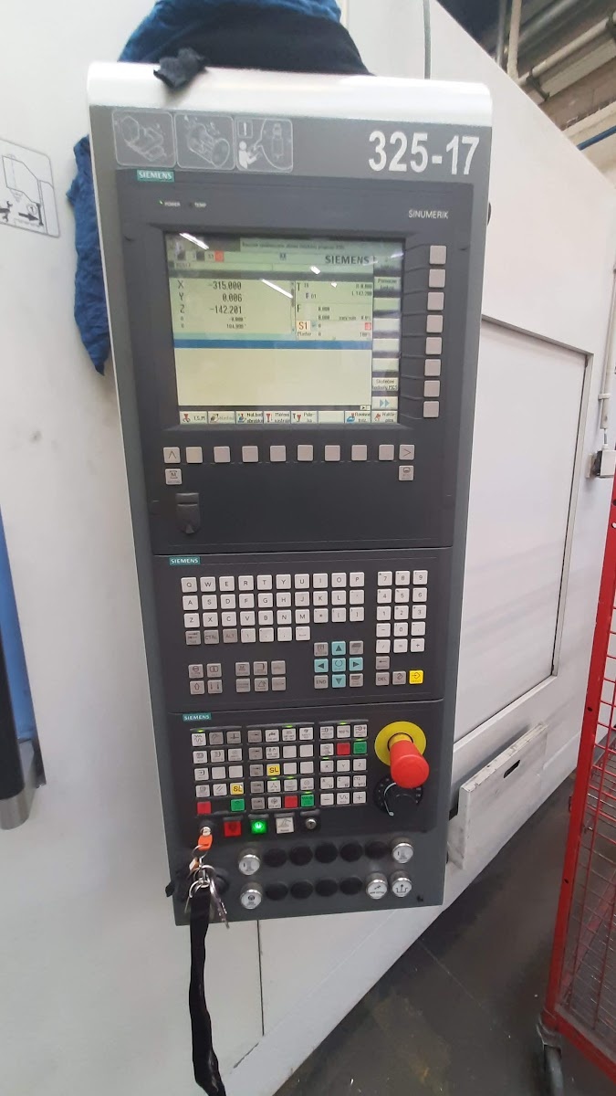 Chiron DZ 24 W Magnum / Centrum obróbcze Pionowe - 3