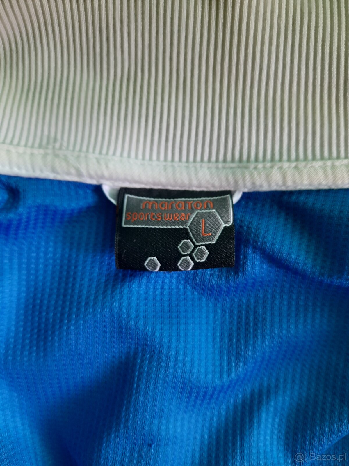 Biała bluza na zamek - 3