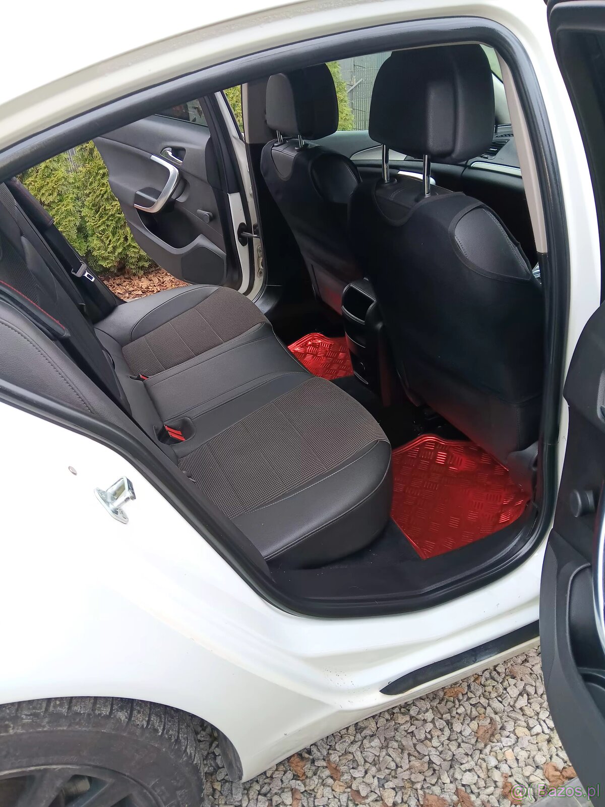 Opel insignia anglik na polskich tablicach - 3