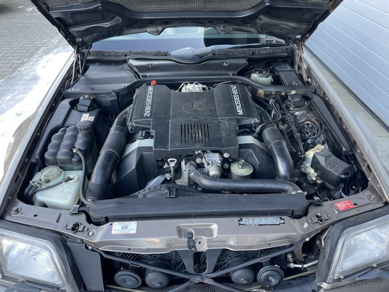 Mercedes-Benz 500SL R129 1991 złoty - 3