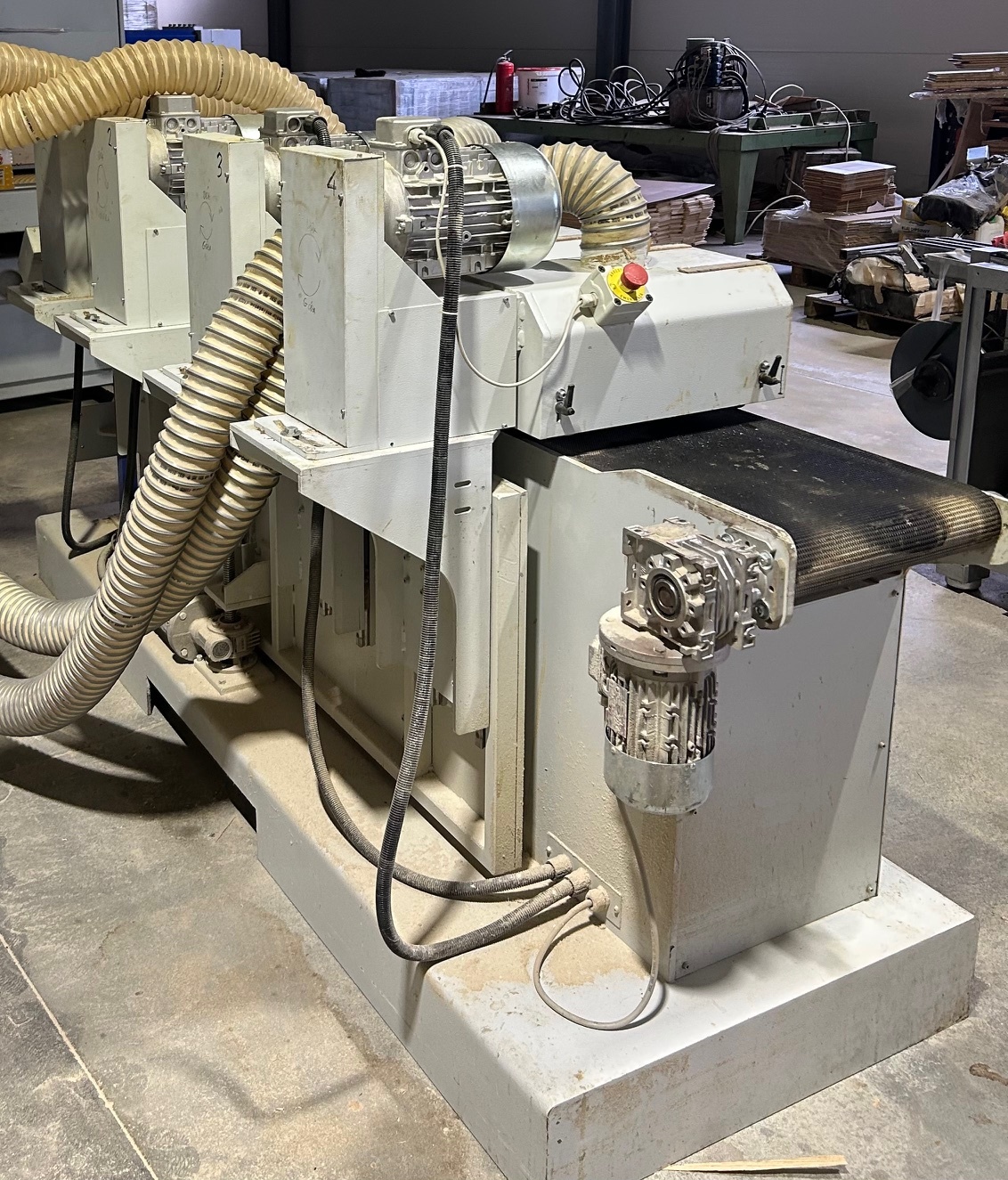 Szczotkarka TRIVEC, 4 agregaty + 10 nowych agregatów - szczo - 3