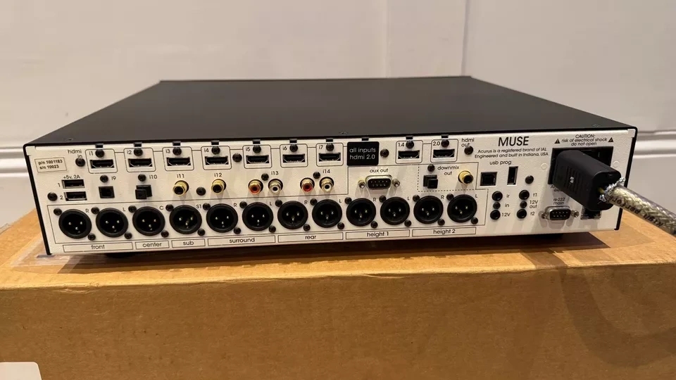 Acurus Muse 16-channel przedwzmacniacz - 3