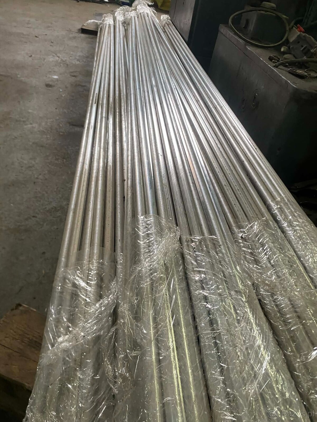 Wałek do siewnika L-2755 mm Fi -16 mm - 3