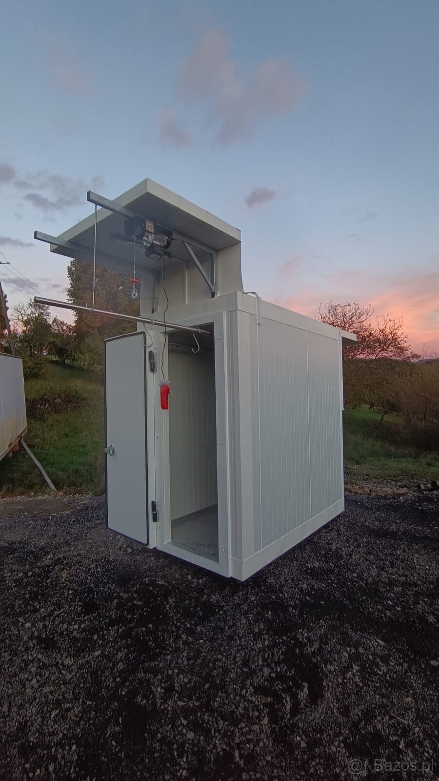 Chłodnia Myśliwska / Chłodnia na Dziki / Komora Chłodnicza / - 3