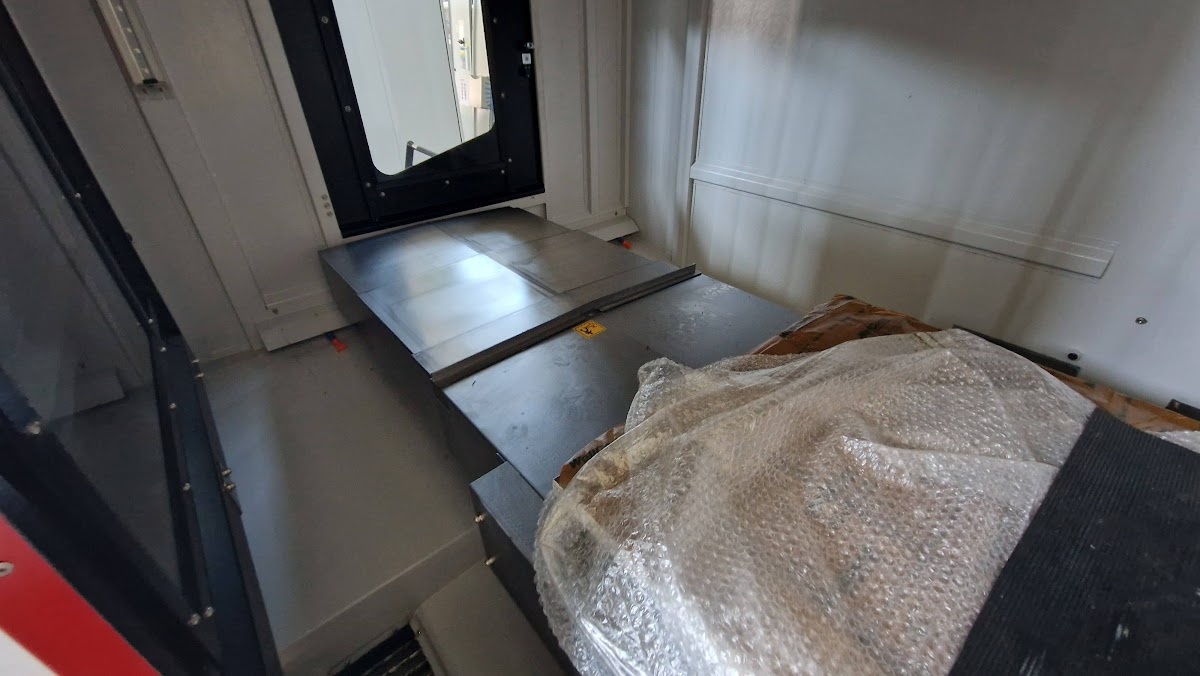 Kopretina VMC 1040 - Centrum obróbcze Pionowe - 3