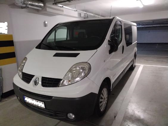 Sprzedam RENAULT TRAFIC -2007 -2.5 DISEL -LONG 6-OSOBOWY - 3