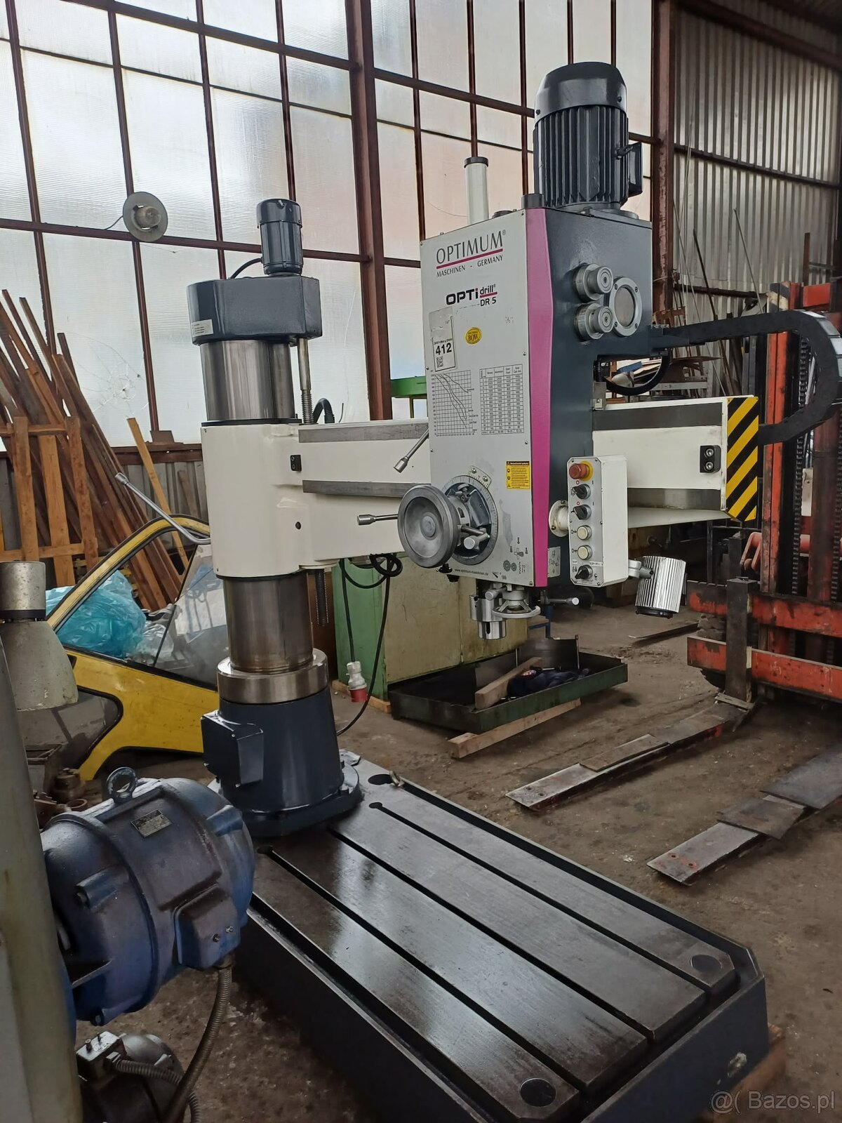 Sprzedajemy wiertarkę promieniową DR 5 - 3