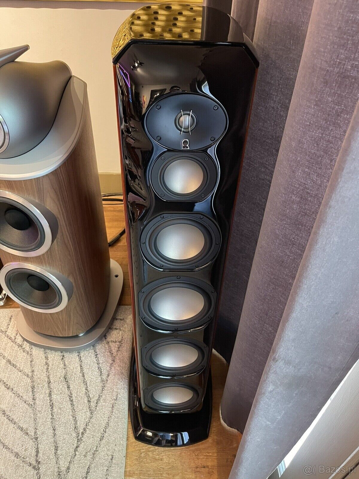 Revel Ultima Salon 2  ---- Price: 3500 EUR - 3