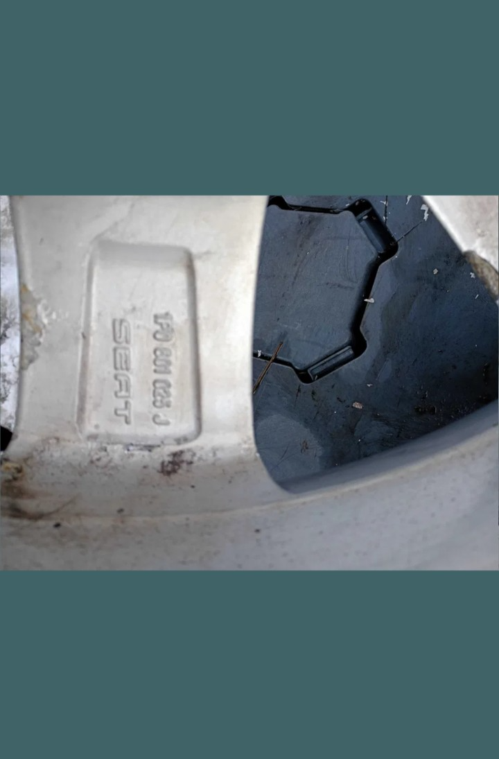 Alufelgi orginal Seat R17 5x112 - 3