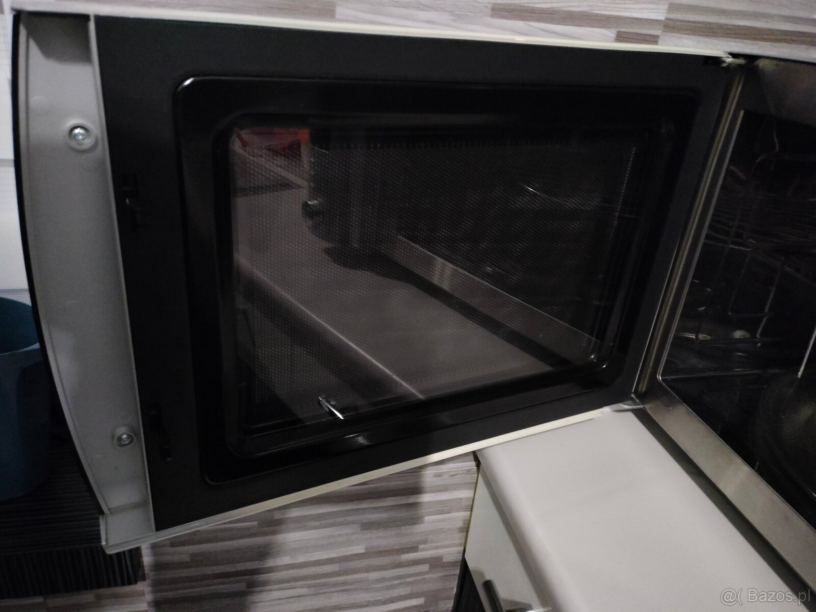 Sprzedam mikrofalówkę - 3