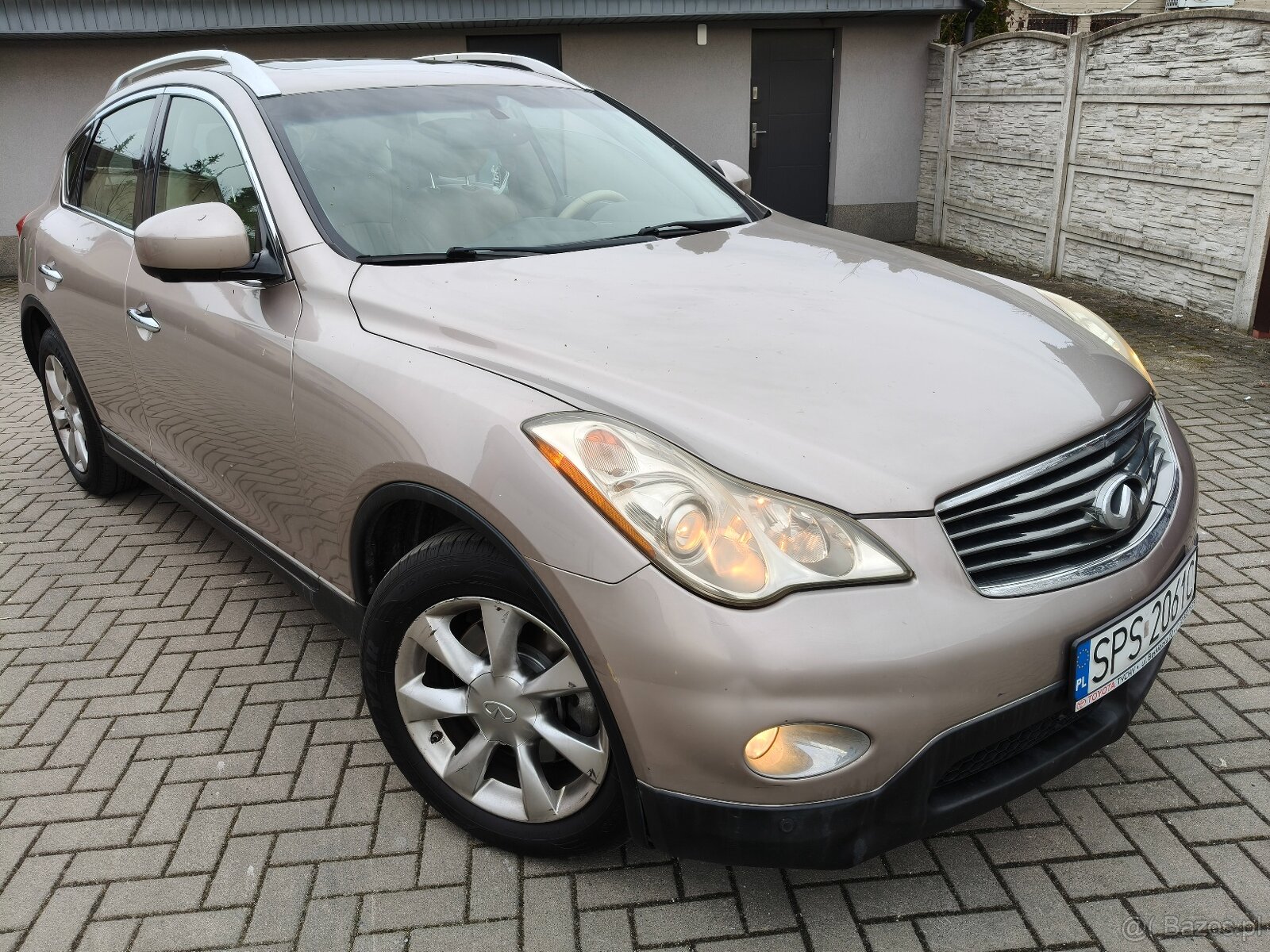 Infiniti EX 35 STAN TECHNICZNY BDB 4X4 - 3
