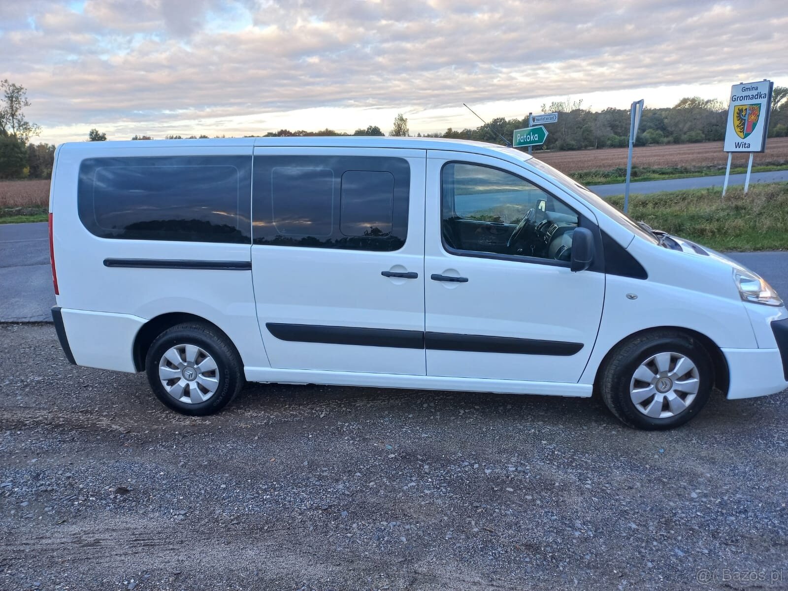Sprzedam Citroen Jumpy 9 osobowy long z 2011 - 3