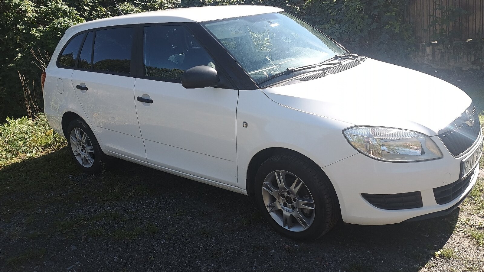 Sprzedam Skodę fabie 2 lift 2014 - 3