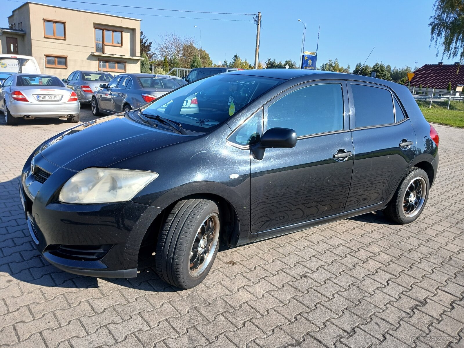 Sprzedam toyotę ayris1 - 3